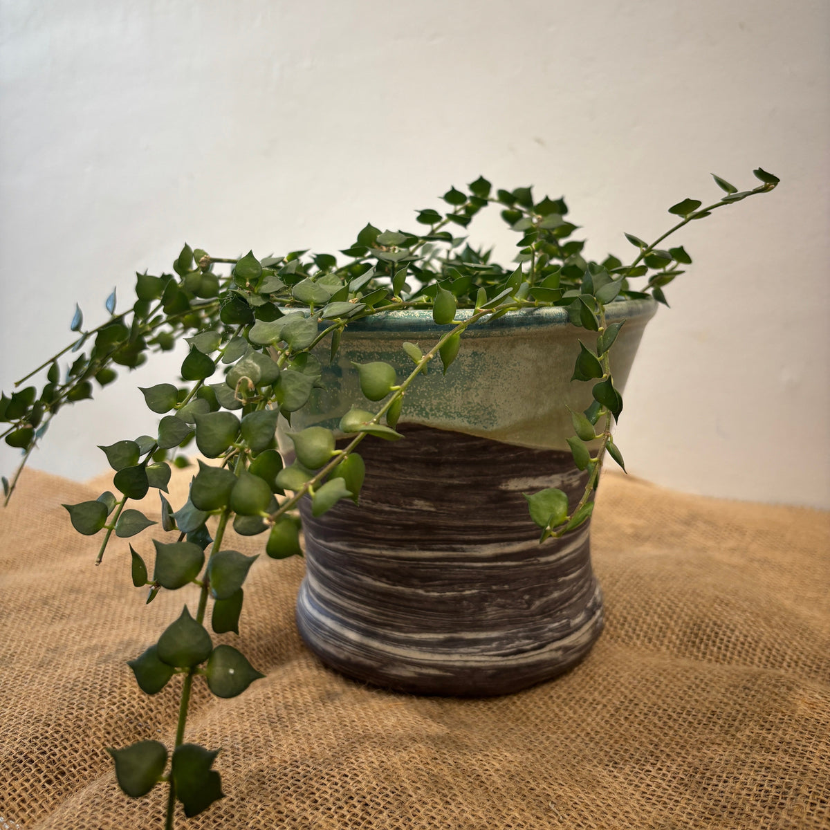 TONiC Ceramics Marbled Vessel - Green Tea
