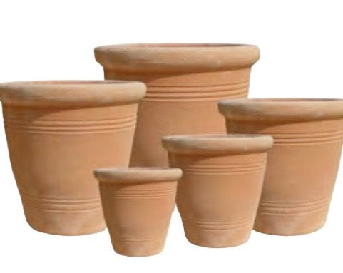 Kala Terracotta planter