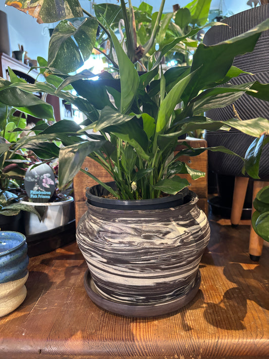 TONiC Ceramics Marbled Vessel - Driftstone