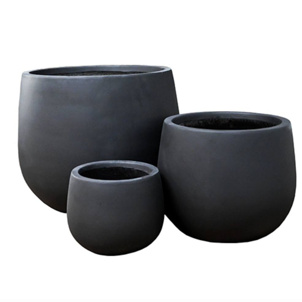Three black planters of different sizes on a white background