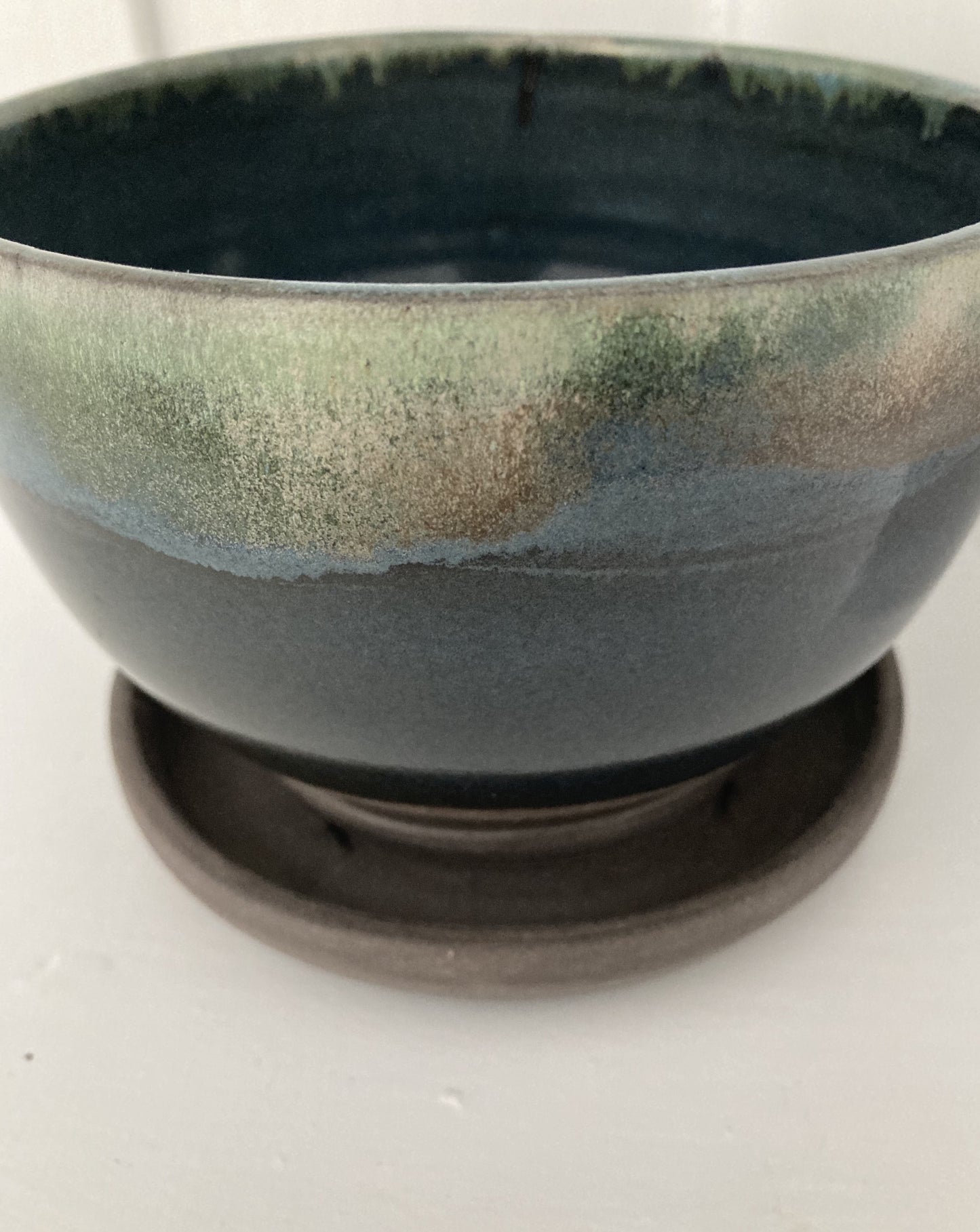 Ceramic wobble planter #20