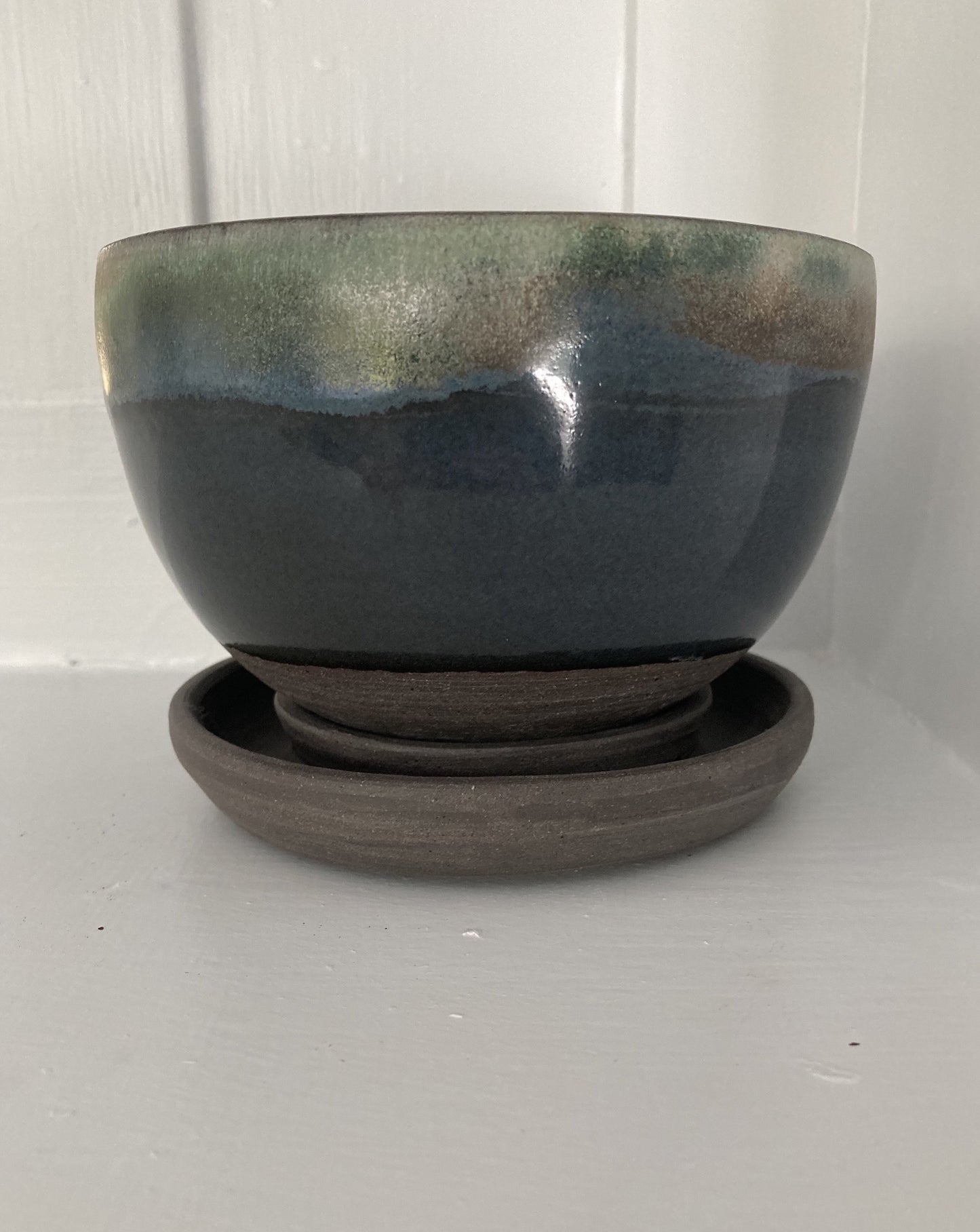 Ceramic wobble planter #20