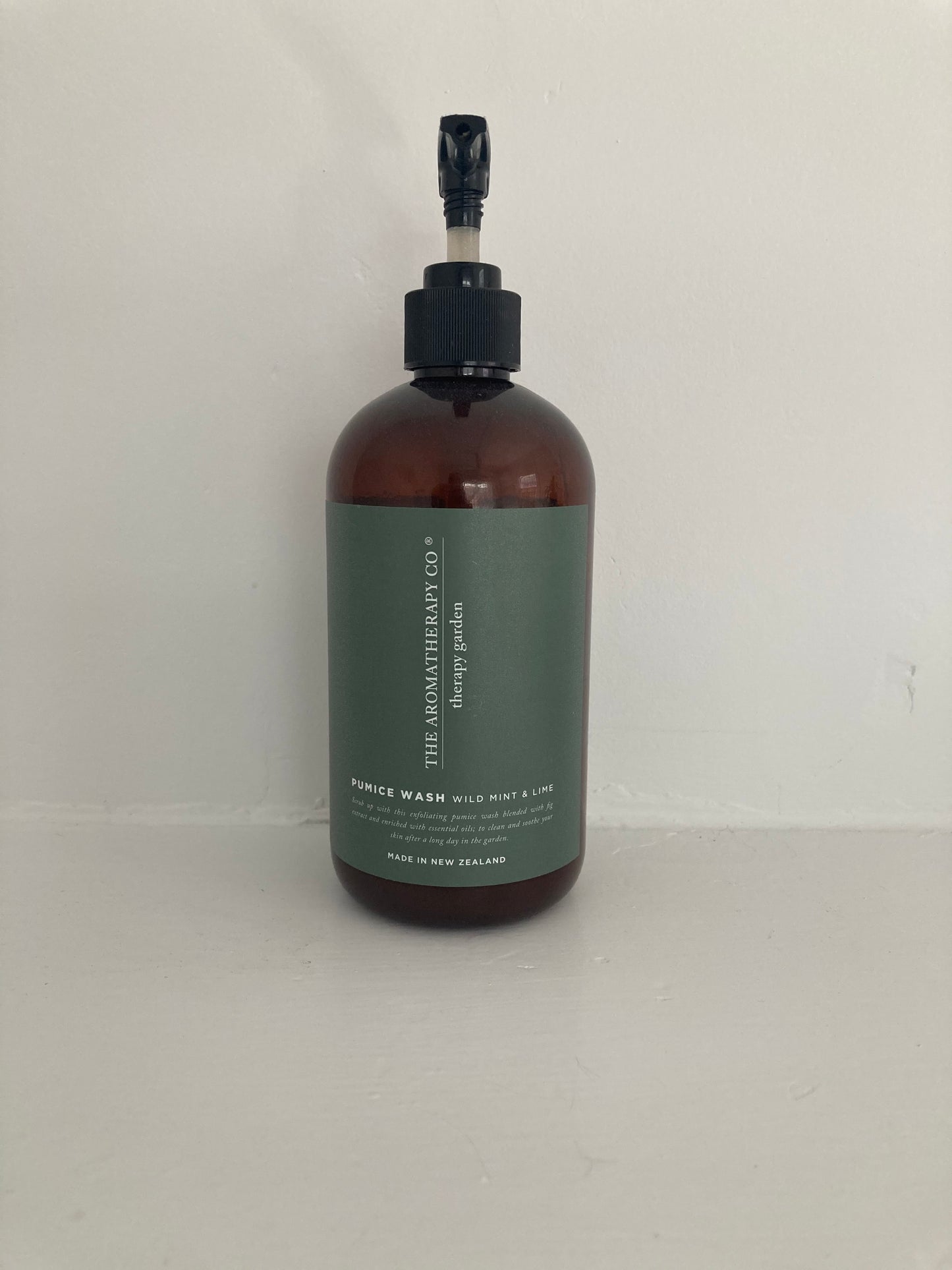 The Aromatherapy Co. Therapy Garden Hand lotion 500mL