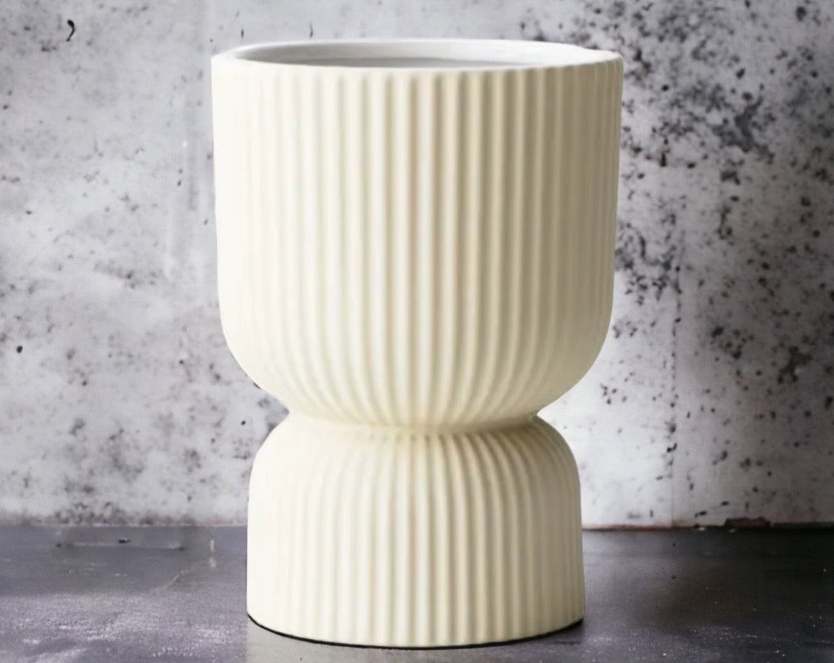 Palina Pedestal Pot - Ivory